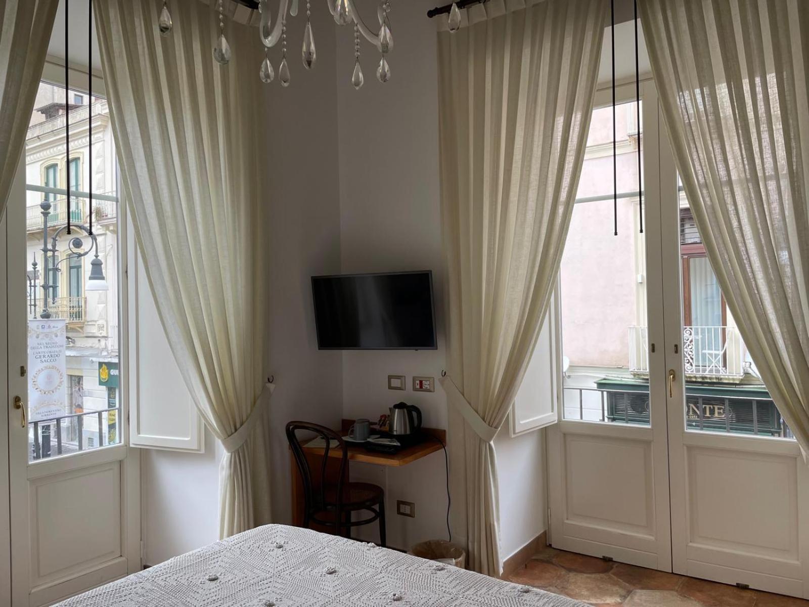 Residenza Il Campanile Hotel Sorrento Luaran gambar