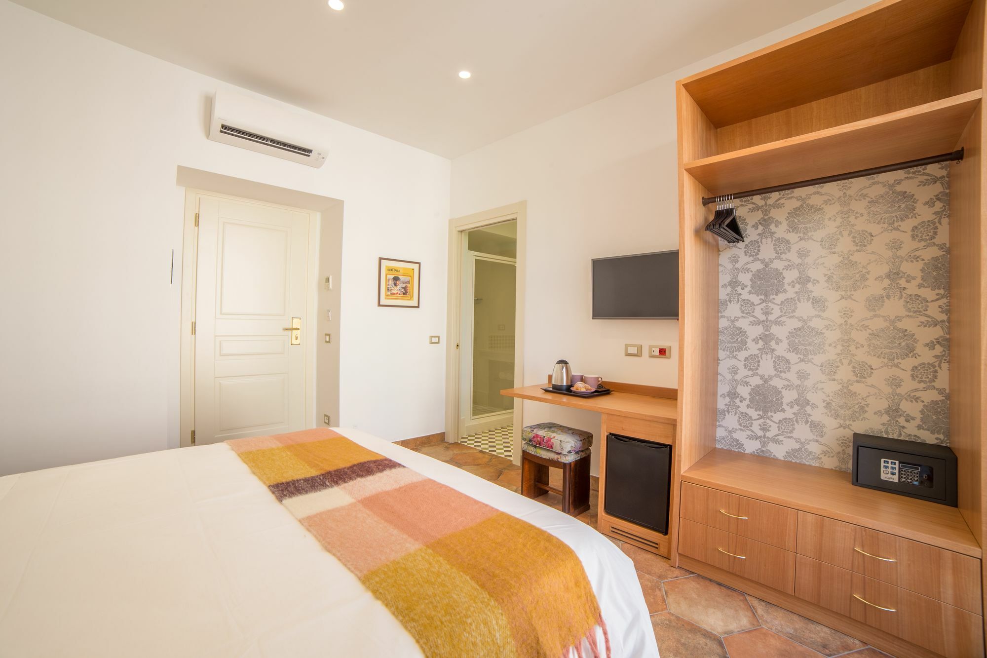 Residenza Il Campanile Hotel Sorrento Luaran gambar